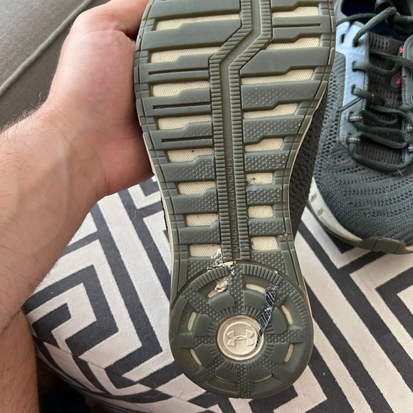 Under Armour sonic 2 size 11 - Picture 3 of 5